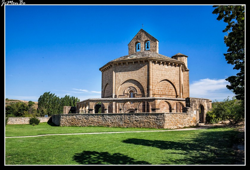 01 Stª María de Eunate